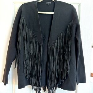 MINNIE ROSE OPEN FRINGE BLACK JACKET